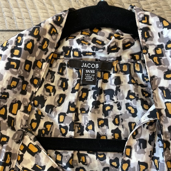 Jacob High Neck Halter Sleeveless Blouse - Picture 3 of 4